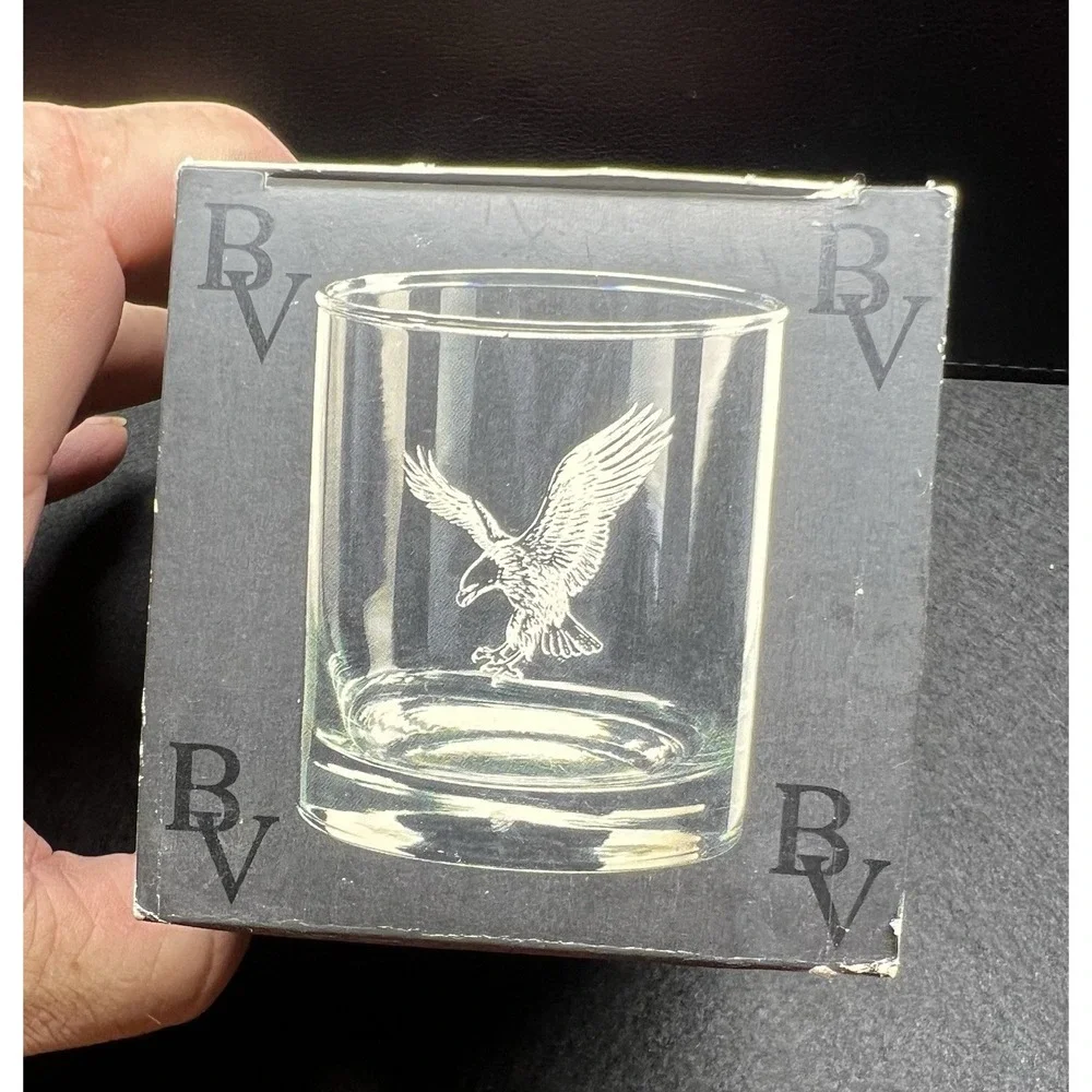 Black Velvet Canadian Whiskey Rocks Drinking Glass‎ Unused Wildlife Eagle Glass